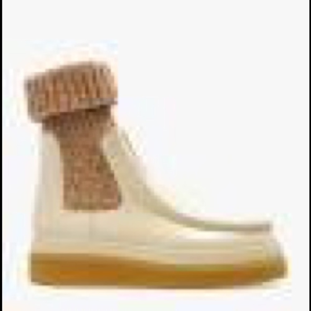Chloe Chelsea Cream and Tan Platform Winter Boots Sz 40